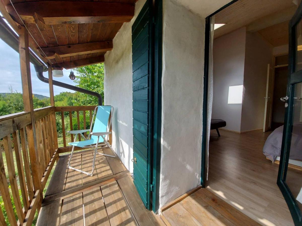 Apartmaji Hedera Komen Bagian luar foto