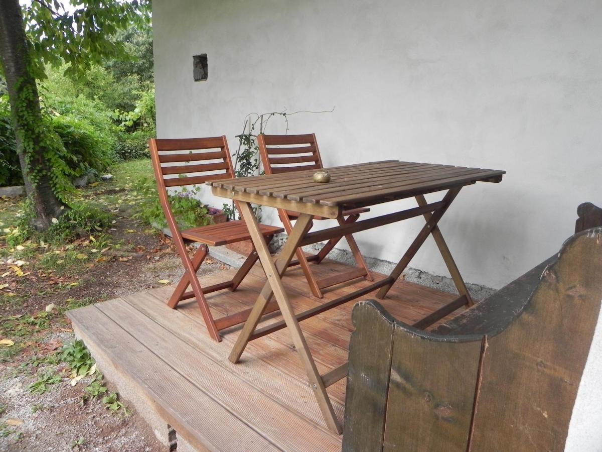 Apartmaji Hedera Komen Bagian luar foto